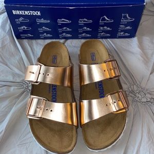 BRAND NEW ROSE GOLD ARIZONA BIRKENSTOCK
